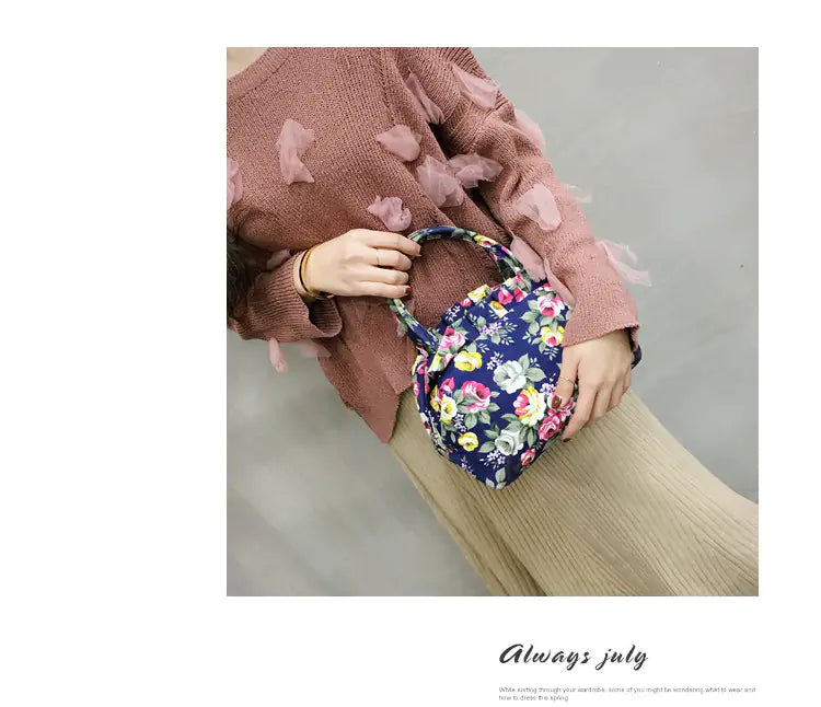 Middle-aged Women's Hand Bag and Accessories Set